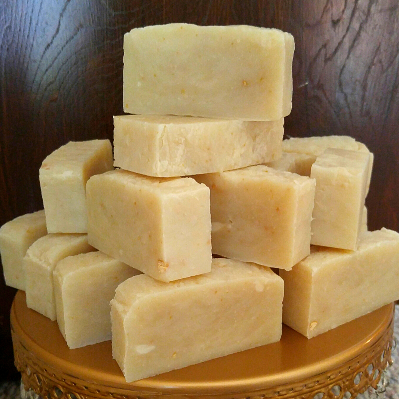 SOAP : Oatmeal And Honey Moisturizing Soap
